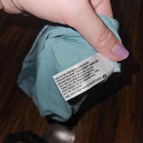 5 For $25 Cat & Jack Blue Hoola Hooping T-Rex Tank Toddler Size 2T - Picture 3 of 4